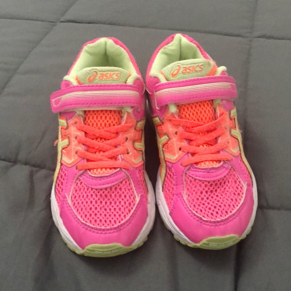 ASICS sneakers size 1